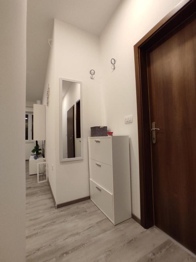 Apartment Ravnice Omiš Buitenkant foto
